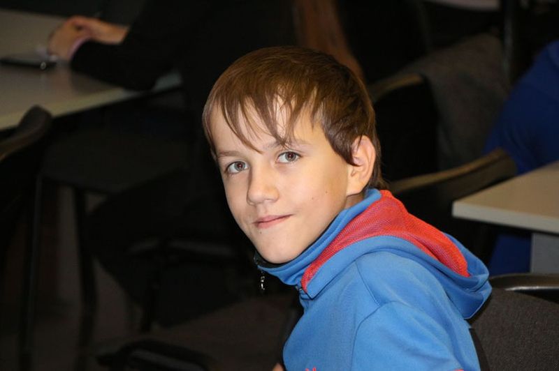 Фото к Около 200 человек из 8 городов узнали о российских космических разработках на онлайн лекции в ИЦАЭ