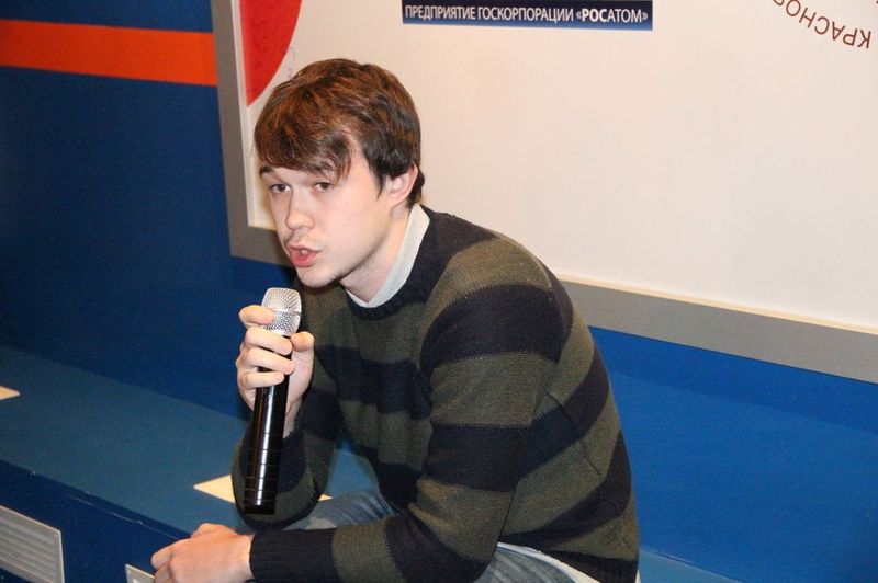 Фото к Около 200 человек из 8 городов узнали о российских космических разработках на онлайн лекции в ИЦАЭ