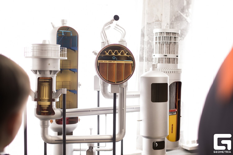 Фото к Школьники и педагоги Саратова посетили учебно-тренировочный центр Балаковской атомной станции